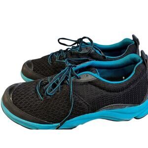 Dr. Weil Women's Size 7 Black With Teal Blue Sneakers